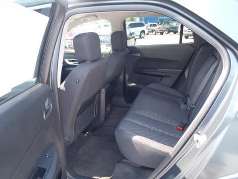 Chevrolet Equinox 2011 photo 2