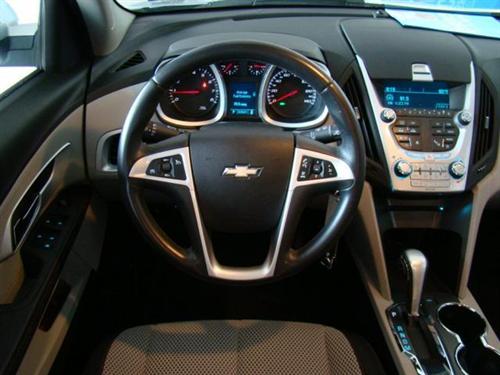 Chevrolet Equinox 2011 photo 2
