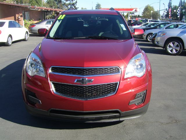 Chevrolet Equinox 2011 photo 2