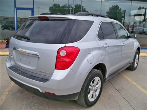 Chevrolet Equinox 2011 photo 2