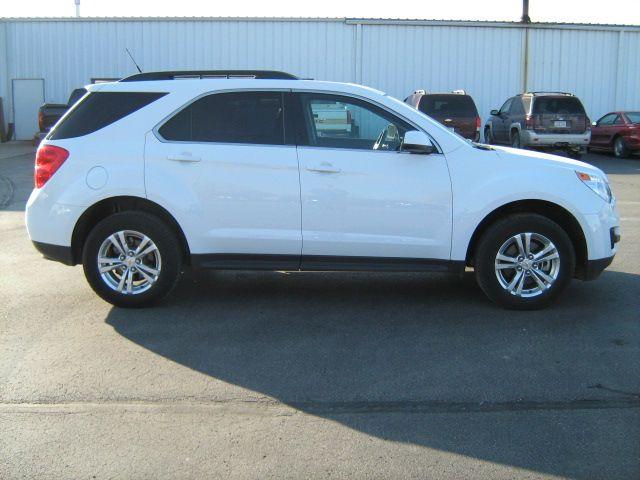 Chevrolet Equinox 2011 photo 3