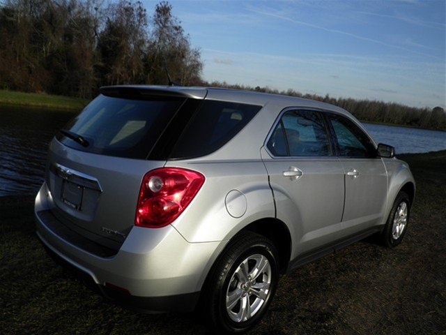 Chevrolet Equinox 2012 photo 2
