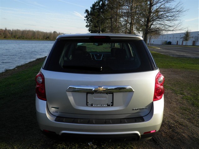 Chevrolet Equinox 2012 photo 3