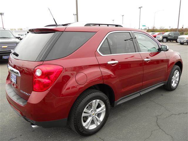 Chevrolet Equinox 2012 photo 2