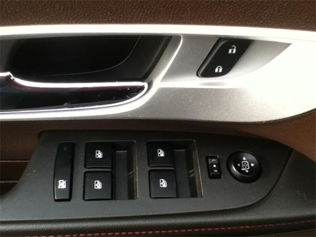 Chevrolet Equinox 2012 photo 2