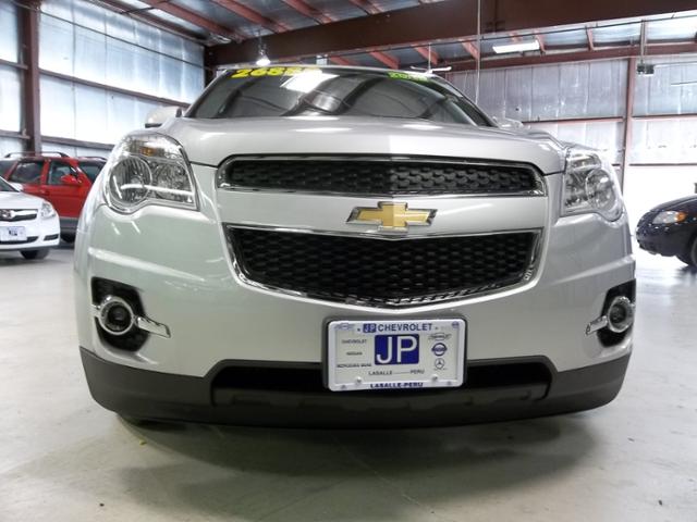 Chevrolet Equinox 2012 photo 2