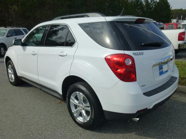 Chevrolet Equinox 2012 photo 2
