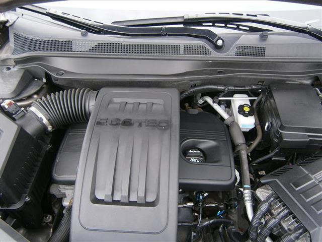 Chevrolet Equinox 2012 photo 2