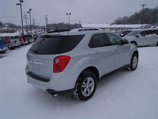 Chevrolet Equinox 2012 photo 2
