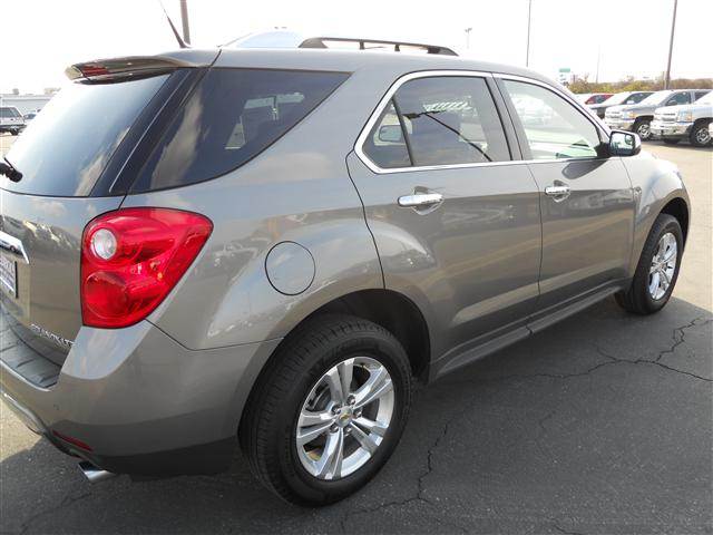 Chevrolet Equinox 2012 photo 2