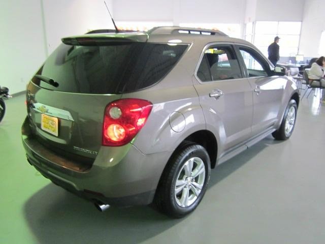 Chevrolet Equinox 2012 photo 2