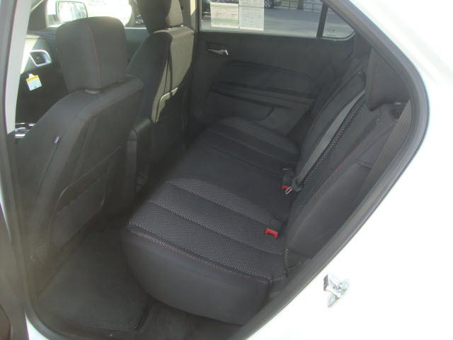 Chevrolet Equinox SL1 Sport Utility