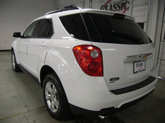 Chevrolet Equinox 2012 photo 3