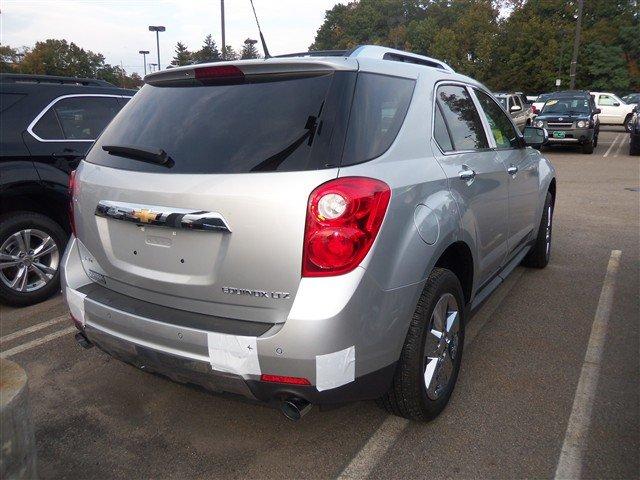 Chevrolet Equinox 2012 photo 2