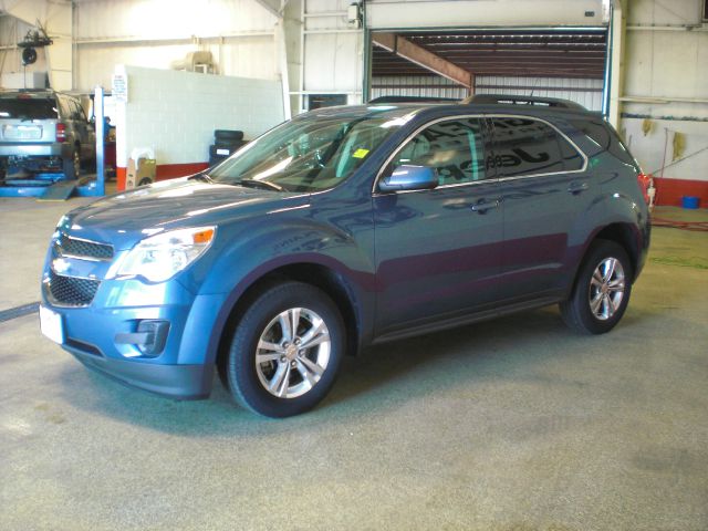 Chevrolet Equinox 2012 photo 2