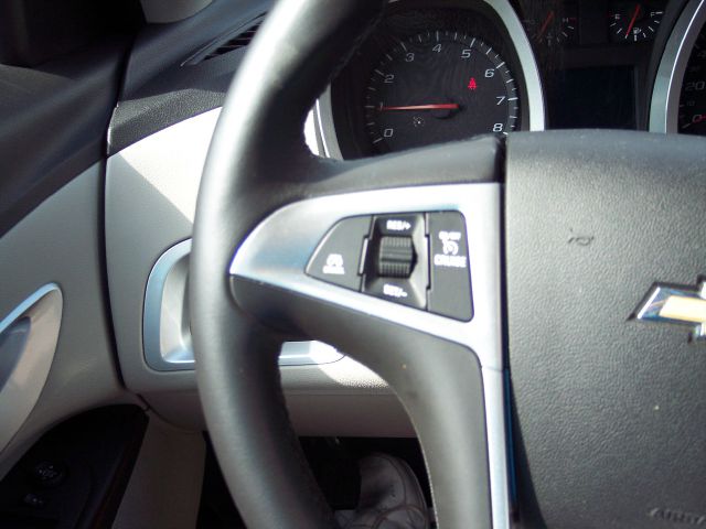 Chevrolet Equinox Kin Ranch SUV