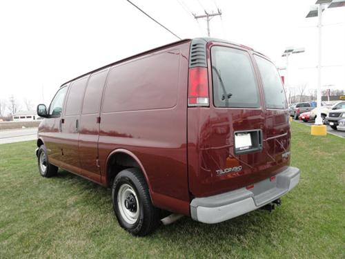 Chevrolet Express 1999 photo 1