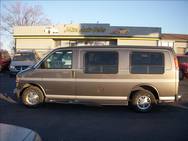 Chevrolet Express Base Passenger Van