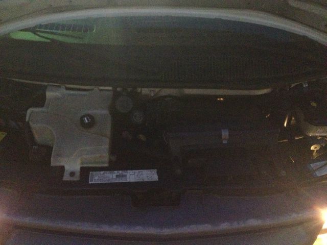 Chevrolet Express 2000 photo 2