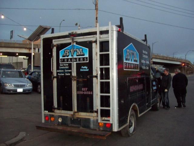 Chevrolet Express 2000 photo 1