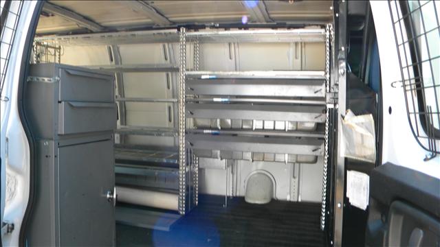 Chevrolet Express 2000 photo 4