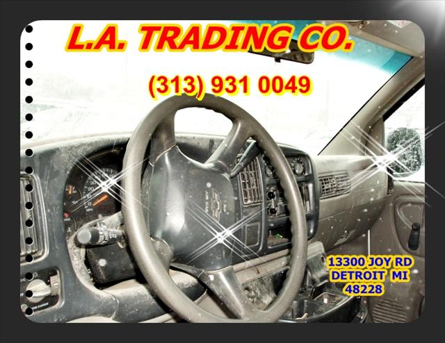 Chevrolet Express 2000 photo 1