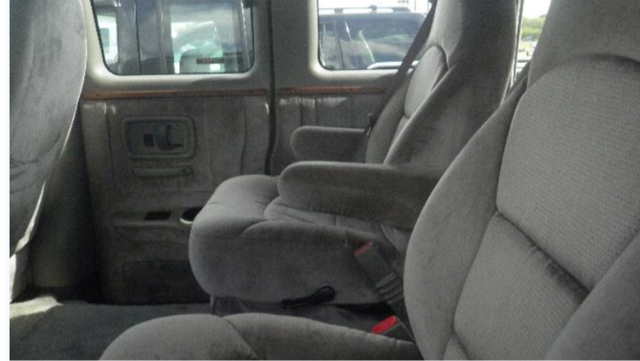 Chevrolet Express 750i 4dr Sdn Passenger Van