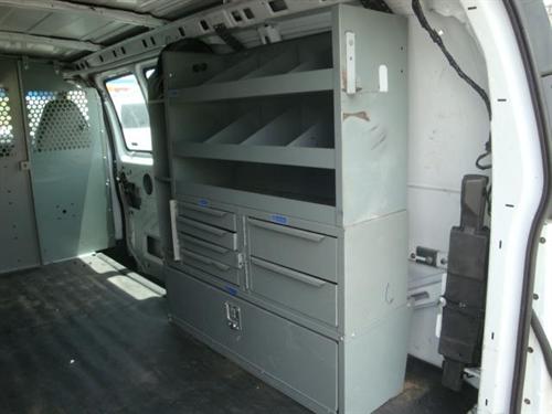 Chevrolet Express 2000 photo 4