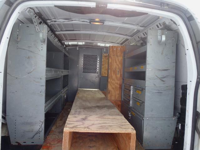 Chevrolet Express 2000 photo 5