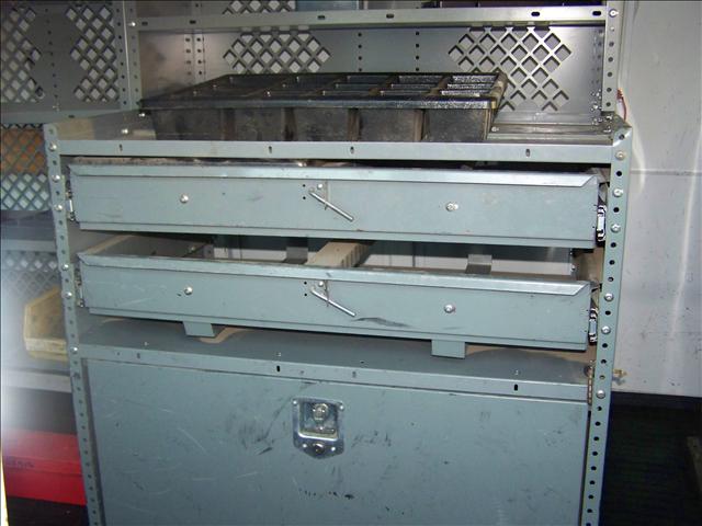 Chevrolet Express 2000 photo 4