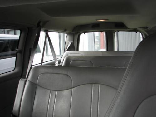 Chevrolet Express 2000 photo 4