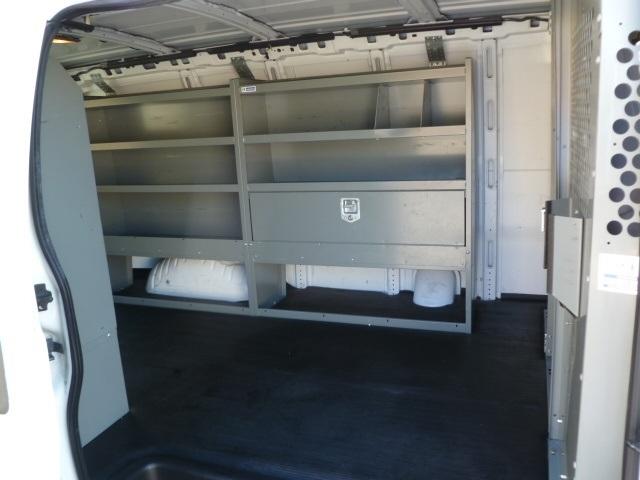 Chevrolet Express 2000 photo 5