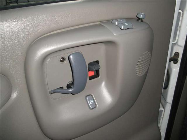 Chevrolet Express 2000 photo 4