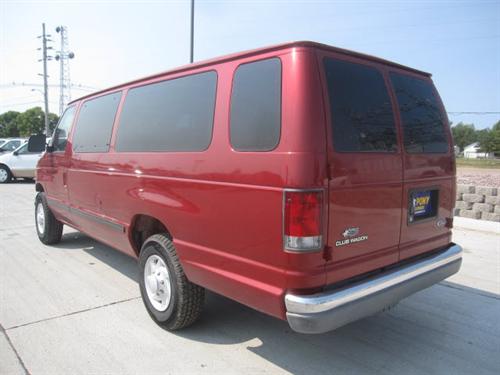 Chevrolet Express 2000 photo 4