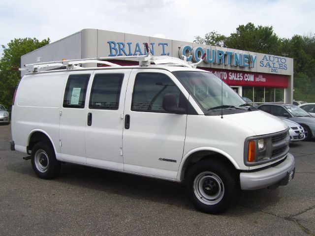 Chevrolet Express 2001 photo 4