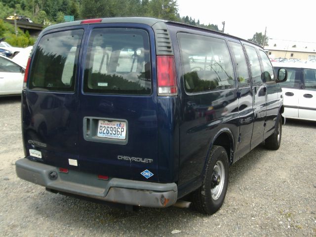 Chevrolet Express LS 4X4 Passenger Van