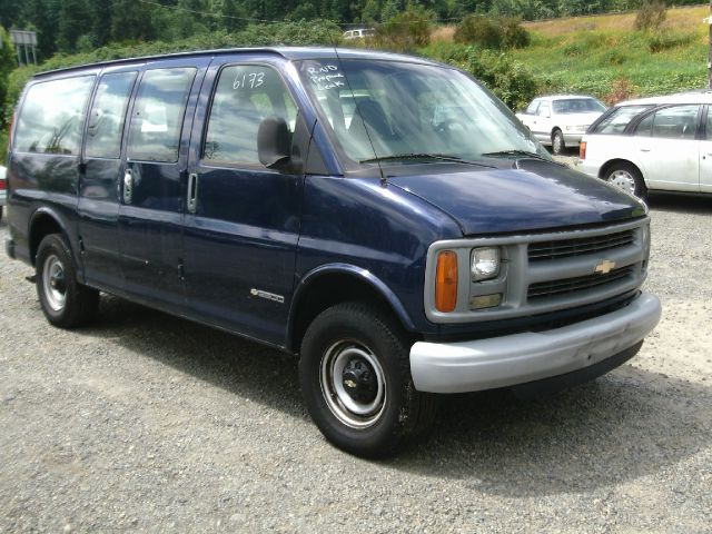 Chevrolet Express 2001 photo 4