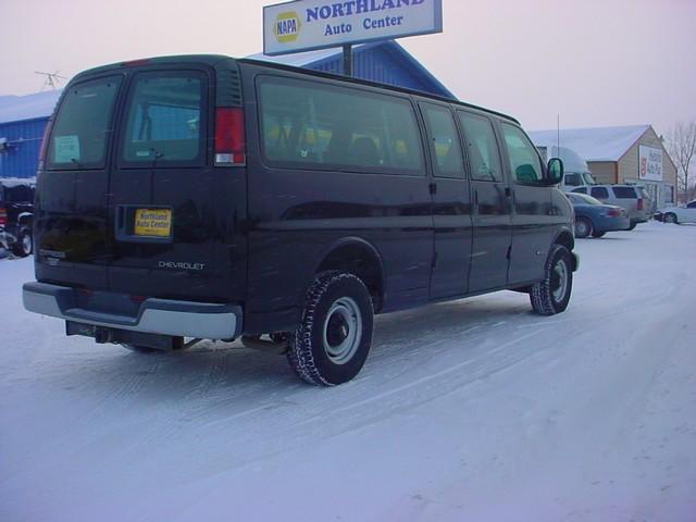 Chevrolet Express 2001 photo 3