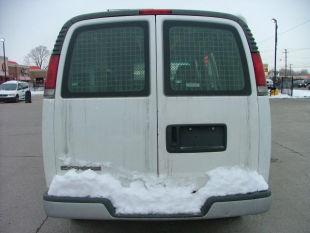 Chevrolet Express 2001 photo 2