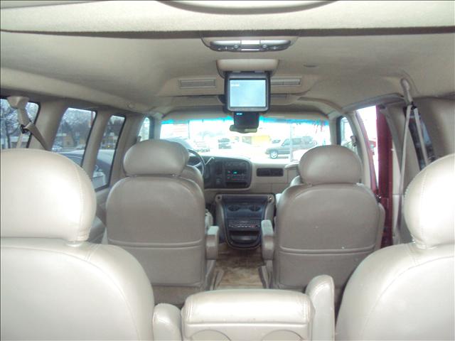 Chevrolet Express 2001 photo 5