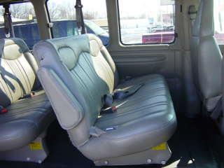 Chevrolet Express 2001 photo 3