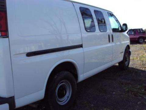 Chevrolet Express 2001 photo 3