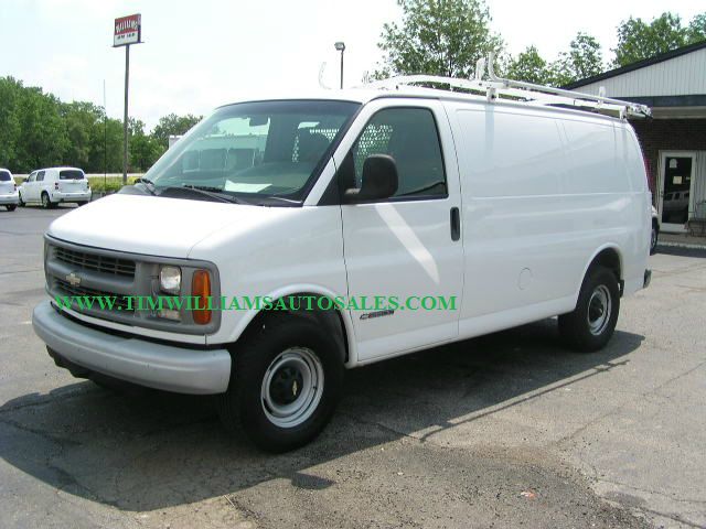 Chevrolet Express 2001 photo 3
