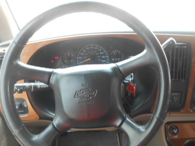 Chevrolet Express 2002 photo 8