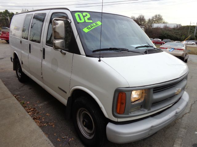 Chevrolet Express 2002 photo 1