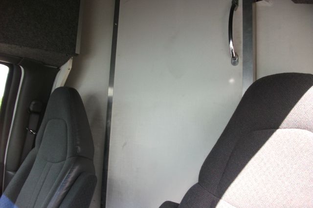 Chevrolet Express 2002 photo 1