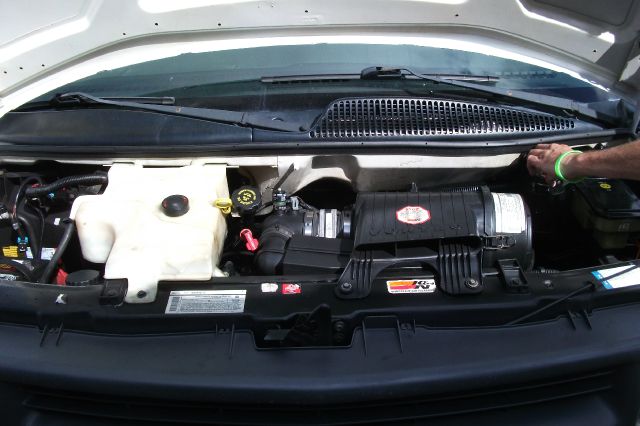 Chevrolet Express 2002 photo 3