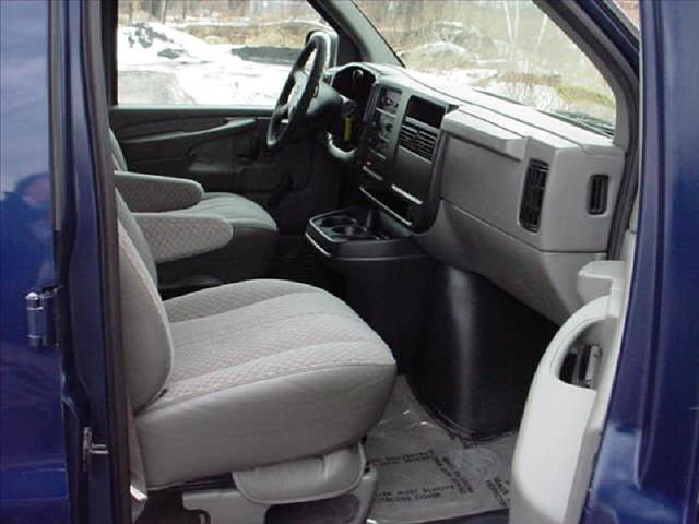 Chevrolet Express 2003 photo 4