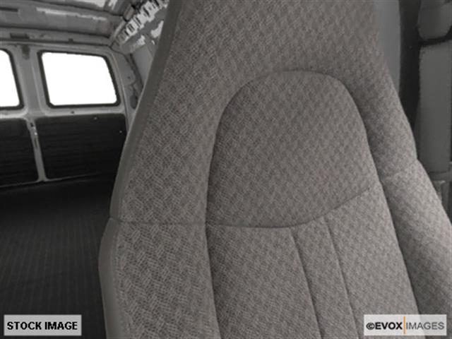 Chevrolet Express Laranie Passenger Van