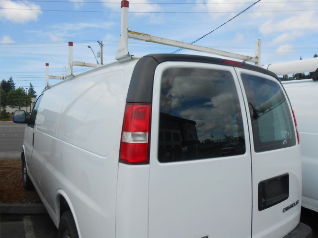Chevrolet Express 2003 photo 1